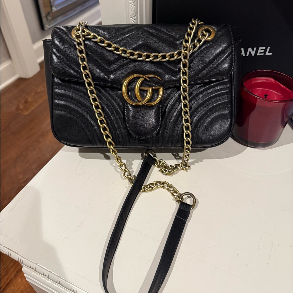 Gucci Black Leather Cross Body Bag
